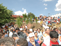 Inauguração reuniu centenas de moradores na área de 1.200 m²